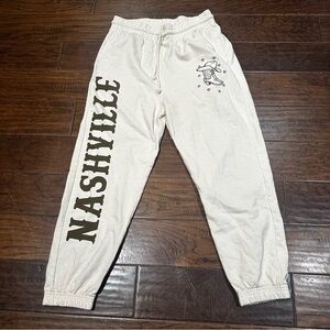 Cream Nashville Sweatpants size Large